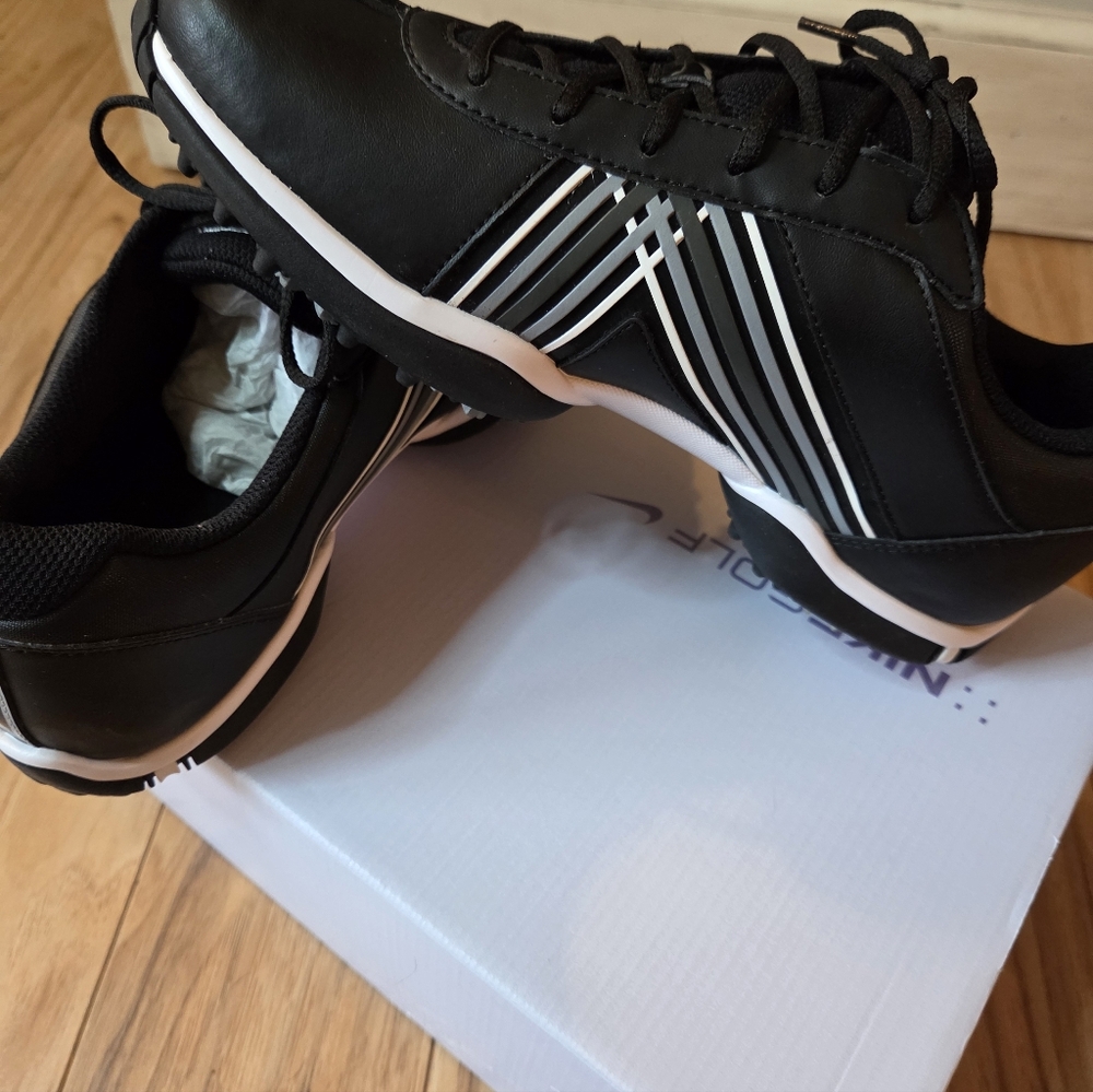 Nike Delight Womens Golf Shoes Size 8 Brand New in Box - Picture 3 of 7